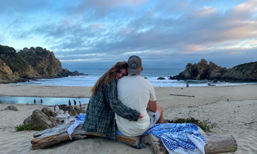 Boyfriend Captions: 100 Cute, Funny & Romantic Ideas 